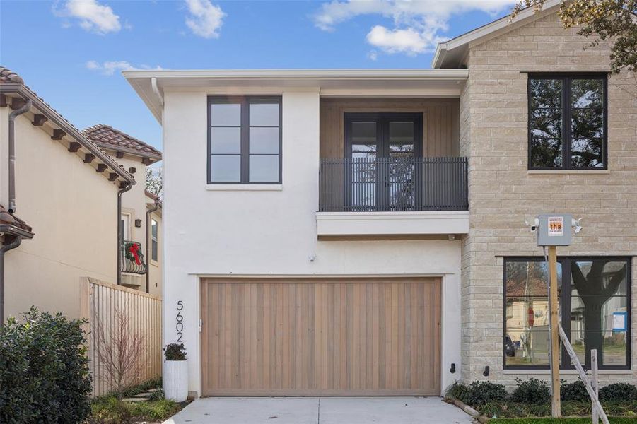 Image 29 of a home in .