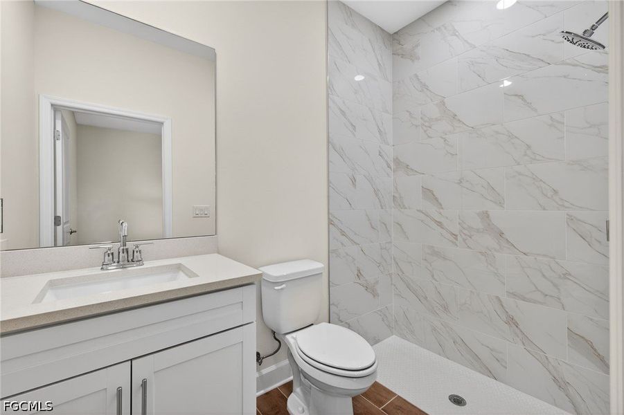 Furnished interior view inside a new home in Cape Coral, Cape Coral (Image 8). Furnished interior view inside a new home in Cape Coral, Cape Coral (Image 8).