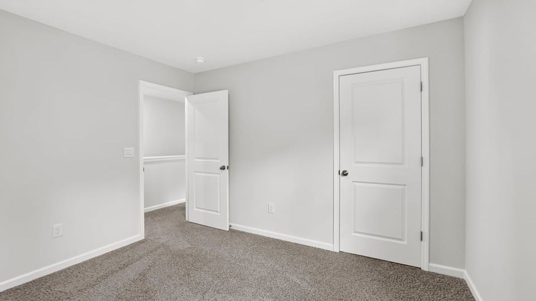Spacious, unfurnished interior of a new home in Woodglen, Piedmont (Image 33). Spacious, unfurnished interior of a new home in Woodglen, Piedmont (Image 33).