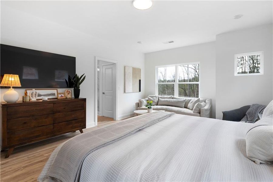 Furnished interior view inside a new home in , Waleska (Image 16).