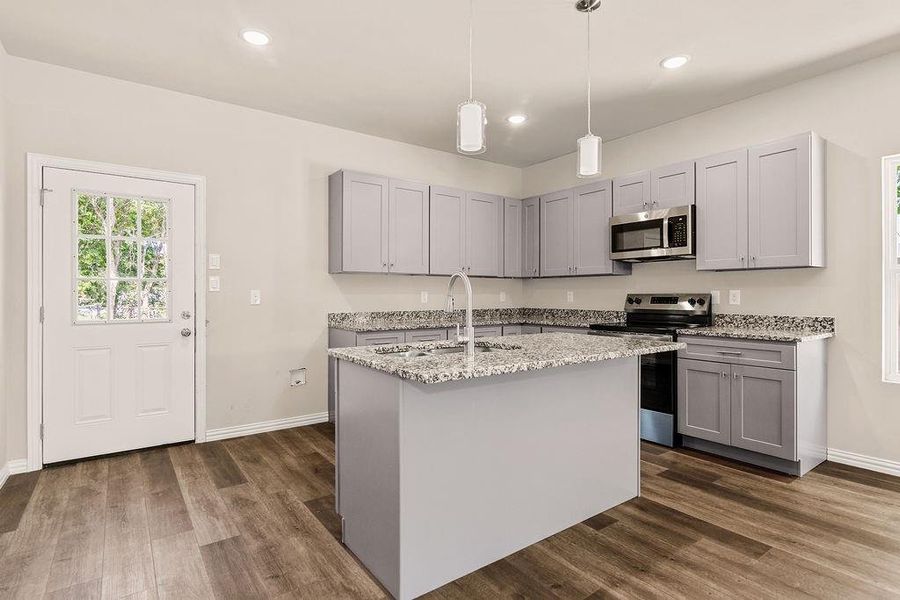 Furnished interior view inside a new home in , Fort Worth (Image 6).
