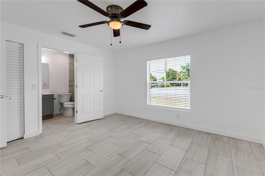 Spacious, unfurnished interior of a new home in , Bradenton (Image 20). Spacious, unfurnished interior of a new home in , Bradenton (Image 20).
