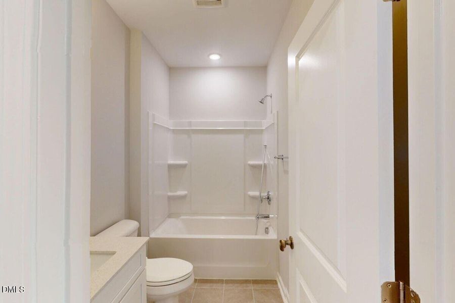 FST 631 bath 3 FST 631 bath 3