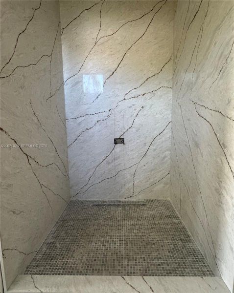 2nd Master bathroom shower downstairs 2nd Master bathroom shower downstairs