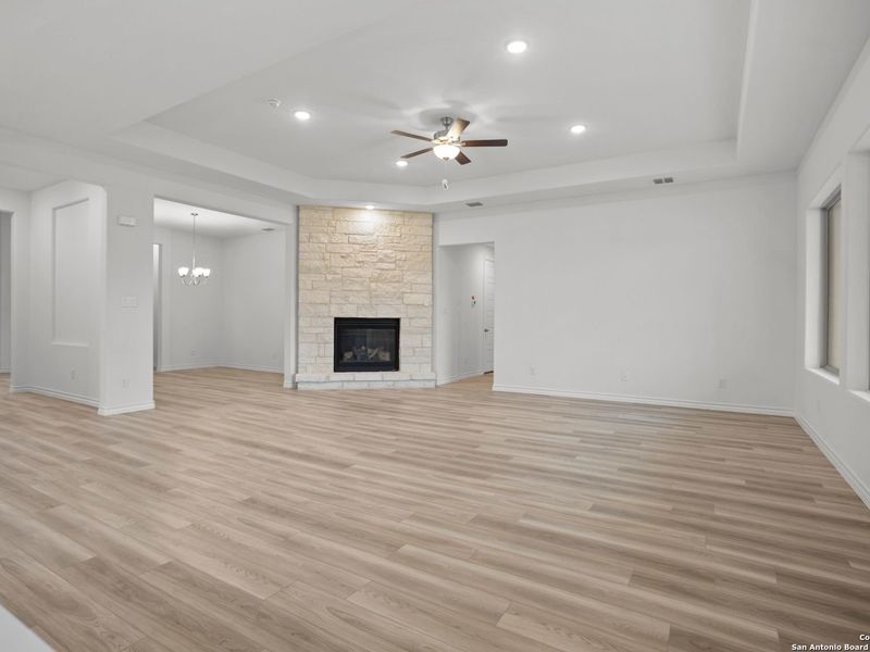 Spacious, unfurnished interior of a new home in Potranco Oaks, Castroville (Image 19). Spacious, unfurnished interior of a new home in Potranco Oaks, Castroville (Image 19).