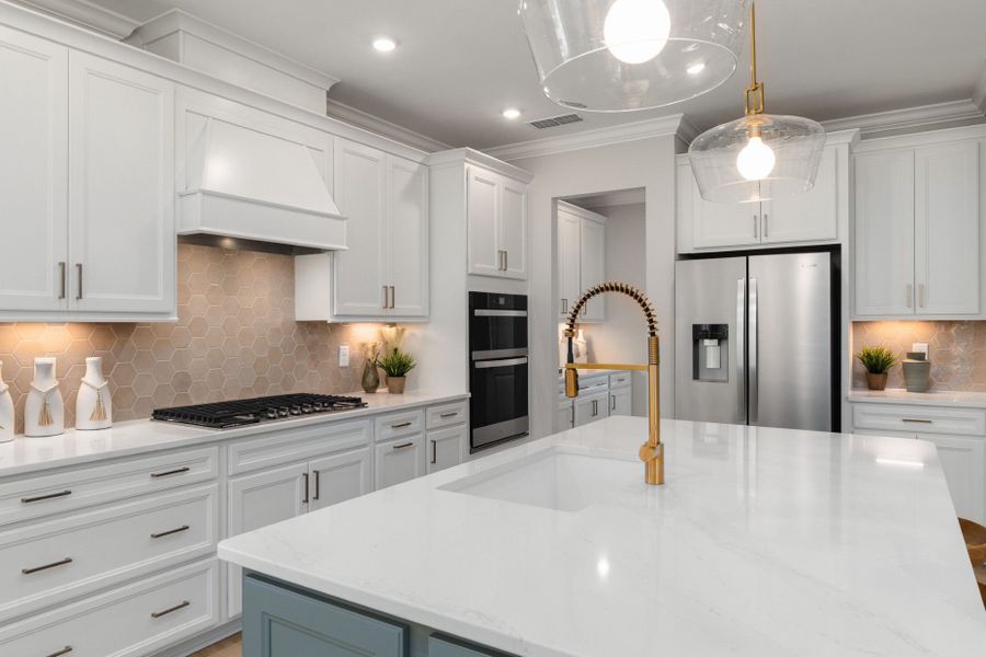 Representative furnished interior of a home built from the Continental by Pulte Homes in Mailman Post, Knightdale (Image 4).
