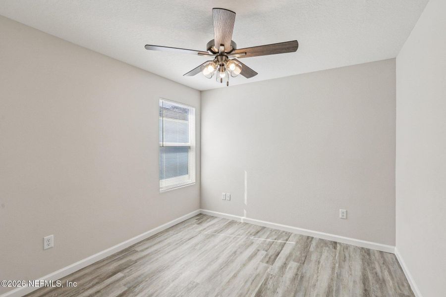 Spacious, unfurnished interior of a new home in , Jacksonville (Image 18).