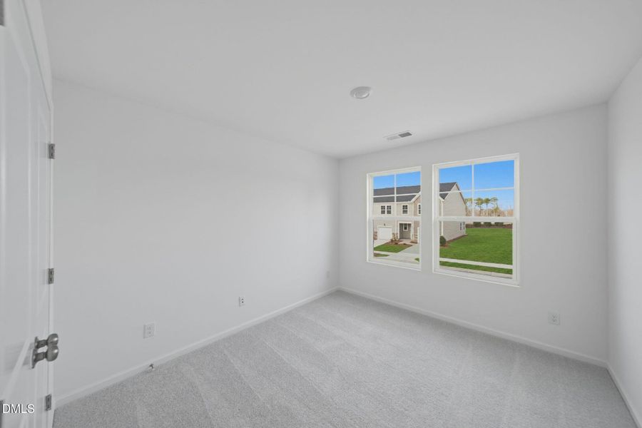 SUN_Everlee_Pic_CarsonII_QMI_259_Bed3_1o