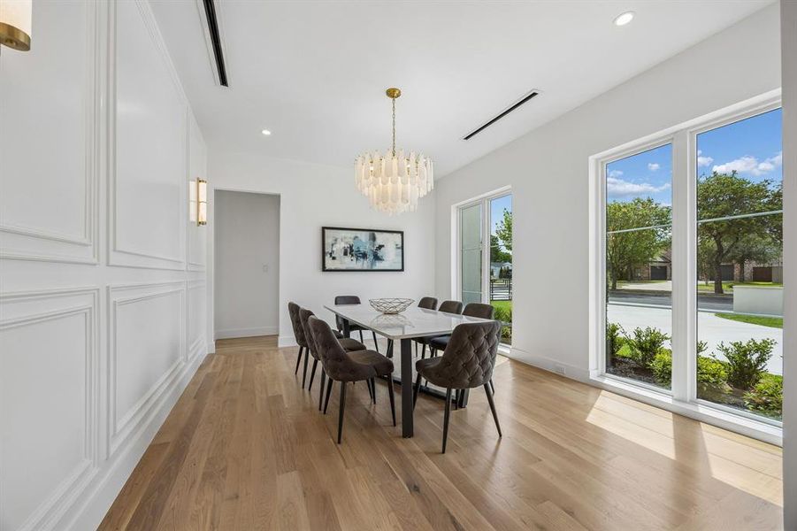 Furnished interior view inside a new home in , Dallas (Image 31).