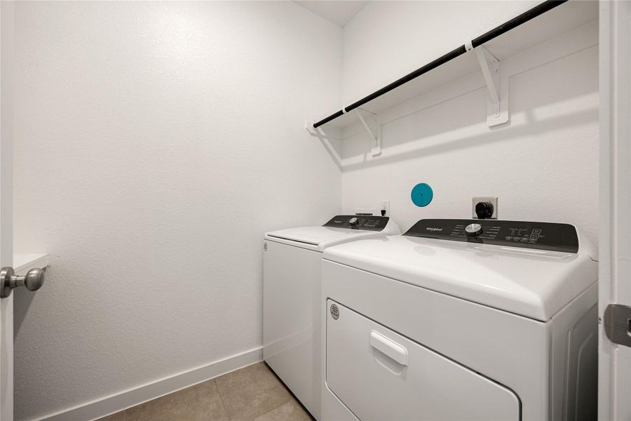 Close-up of interior finishes inside a home in , Rosenberg (Image 18).
