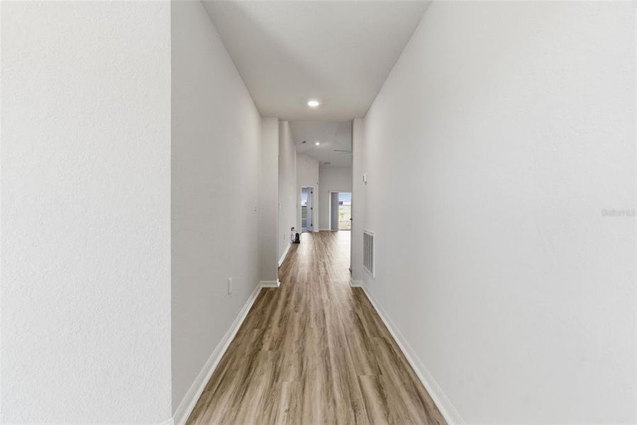 Spacious, unfurnished interior of a new home in , Davenport (Image 23).