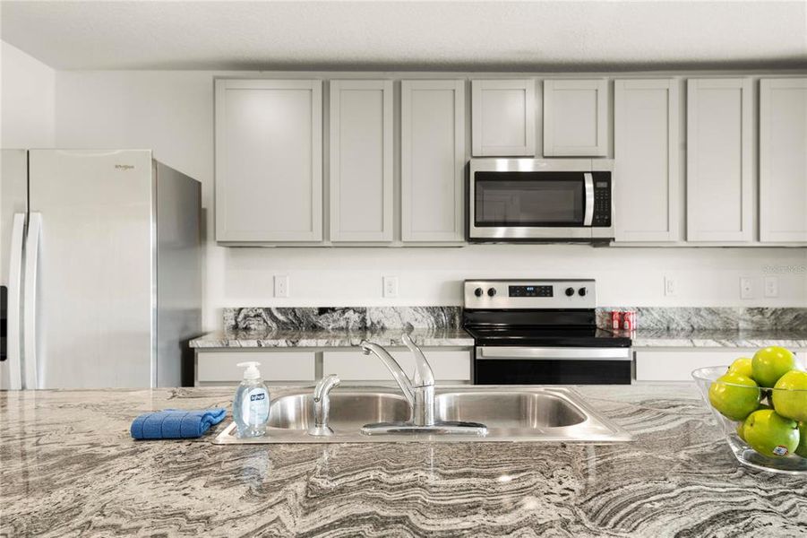Furnished interior view inside a new home in Abbott Park, Zephyrhills (Image 8).