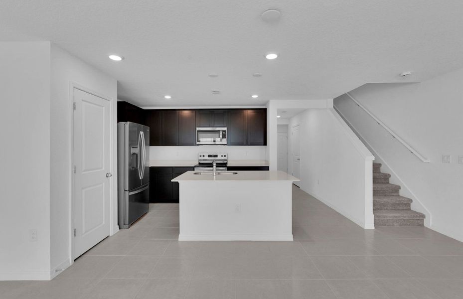 Furnished interior view inside a new home in Normandy Pines, Jacksonville (Image 10).