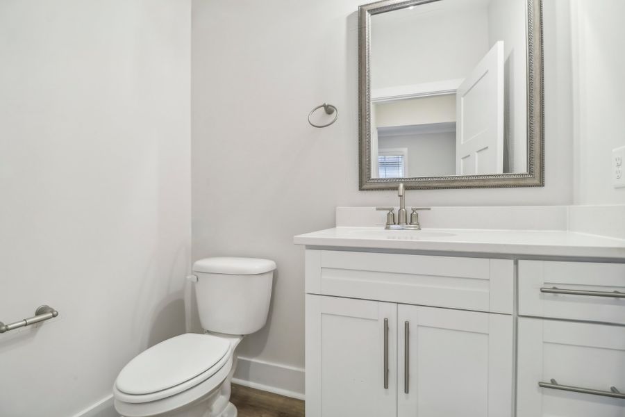 Representative furnished interior of a home built from the Baymore II by Great Southern Homes in Edwards Ridge, Central (Image 10).