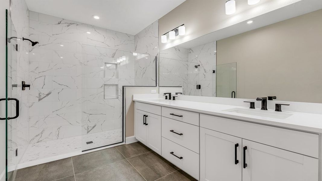 Owner's Bath Owner's Bath