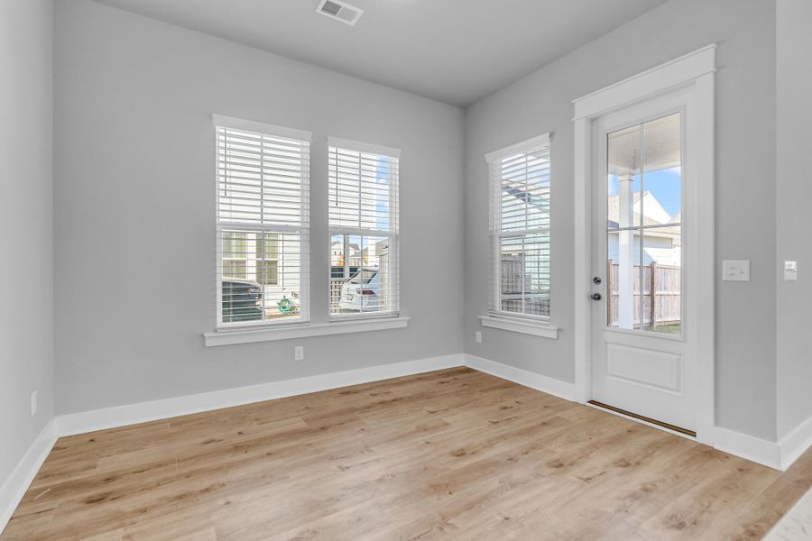 Spacious, unfurnished interior of a new home in Carnes Crossroads: Row Collection, Summerville (Image 14). Spacious, unfurnished interior of a new home in Carnes Crossroads: Row Collection, Summerville (Image 14).