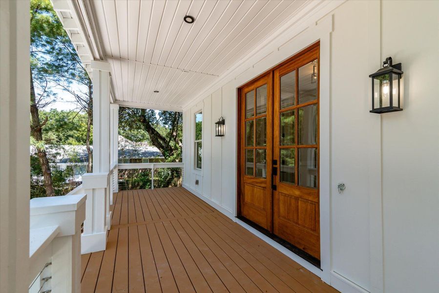 Furnished interior view inside a new home in , Charleston (Image 38).