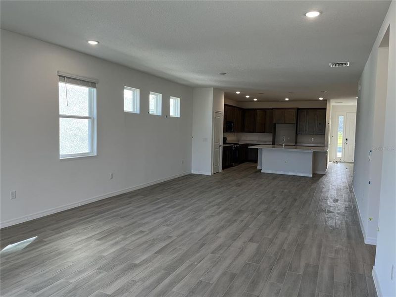 Spacious, unfurnished interior of a new home in Highfield at Twisted Oaks, Wildwood (Image 5).