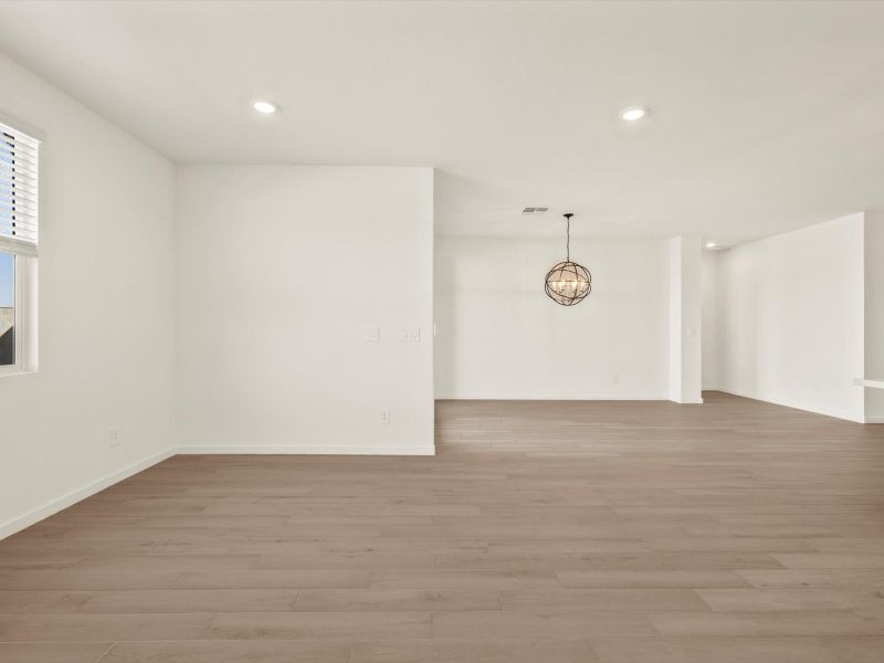 Spacious, unfurnished interior of a new home in Mesquite Mountain Ranch at Frontera, Surprise (Image 7).