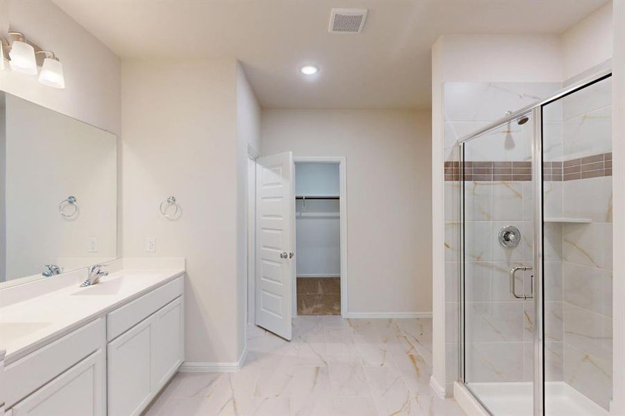 Furnished interior view inside a new home in Sagebrook, Argyle (Image 9). Furnished interior view inside a new home in Sagebrook, Argyle (Image 9).