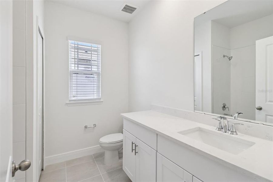 Furnished interior view inside a new home in Cyrene at Minneola, Minneola (Image 9).