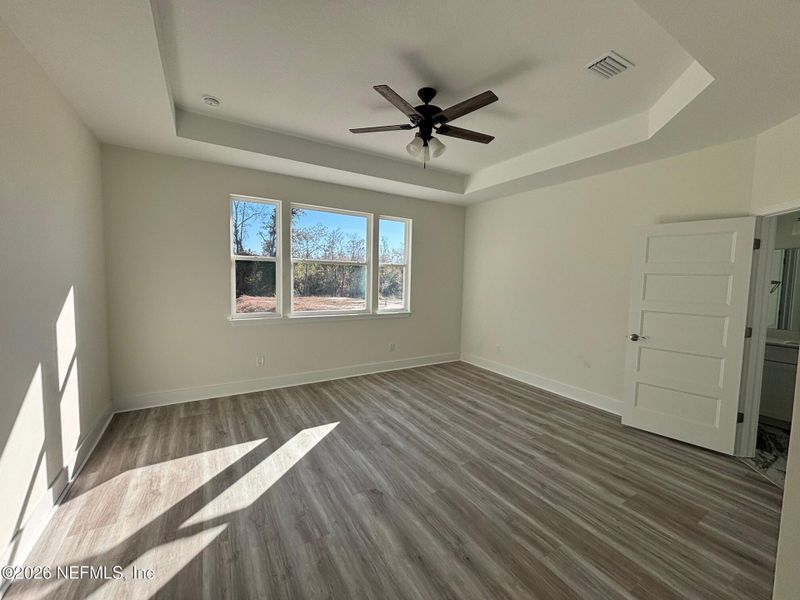 Spacious, unfurnished interior of a new home in , Melrose (Image 9).