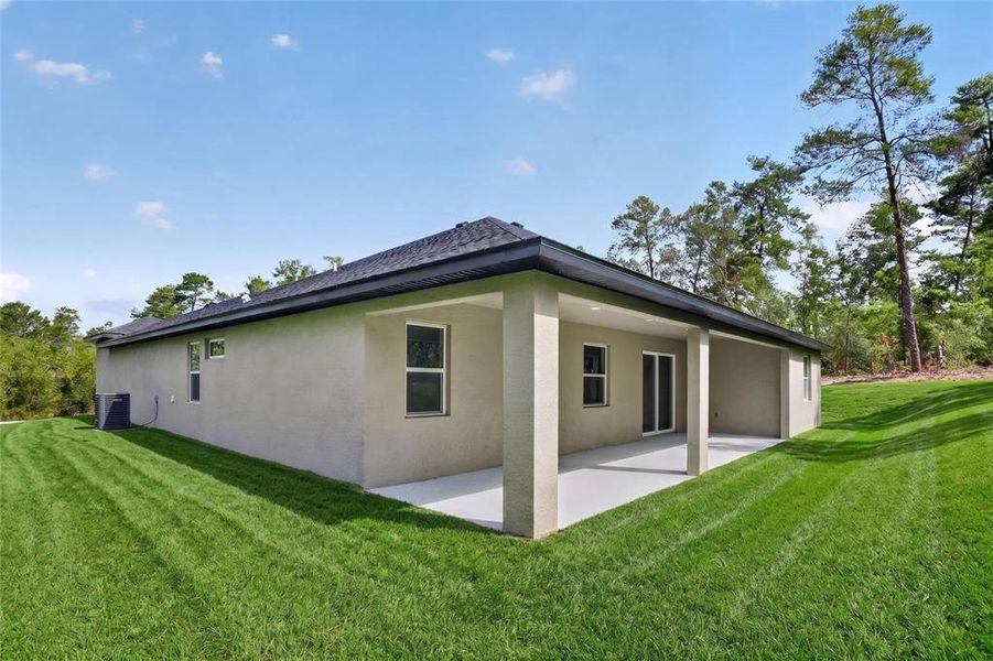 Exterior details and patio area of a home in , Homosassa (Image 3). Exterior details and patio area of a home in , Homosassa (Image 3).