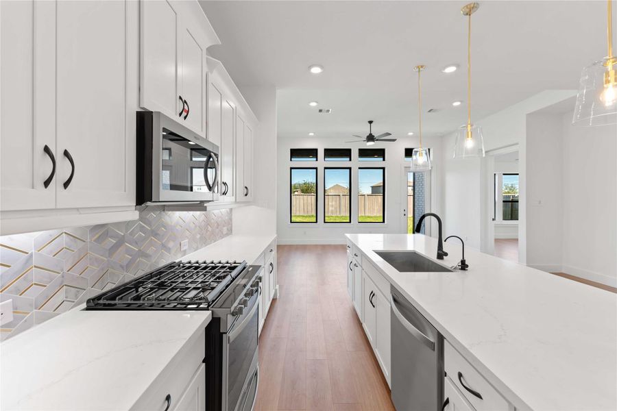 Furnished interior view inside a new home in Arabella on the Prairie, Richmond (Image 11).