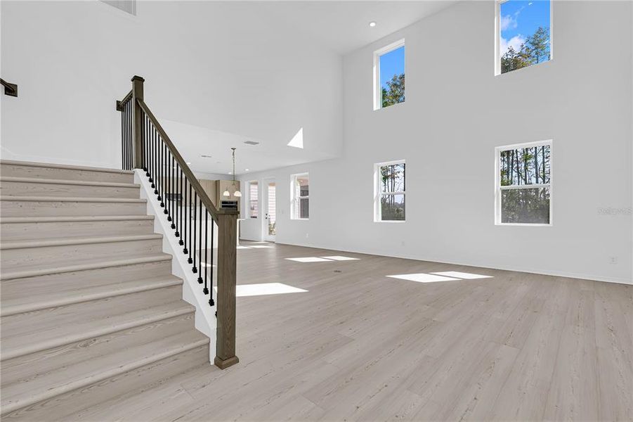 Spacious, unfurnished interior of a new home in , Winter Garden (Image 21). Spacious, unfurnished interior of a new home in , Winter Garden (Image 21).