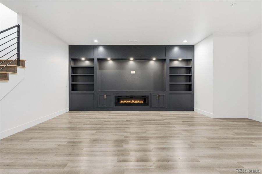 Spacious, unfurnished interior of a new home in , Brighton (Image 22).