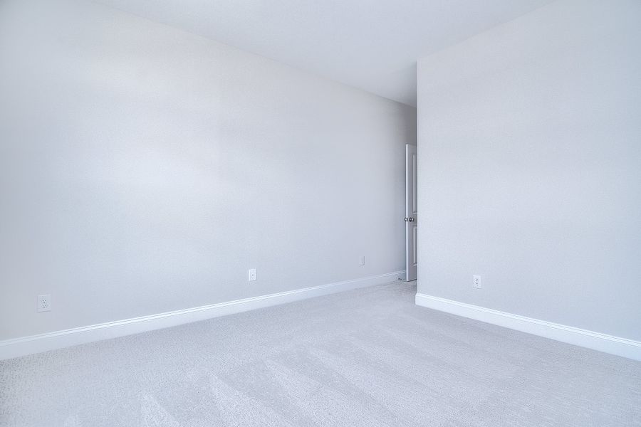 Representative unfurnished interior of a home built from the St Andrews by Greybrook Homes in Edmunds Farm, Clover (Image 23).