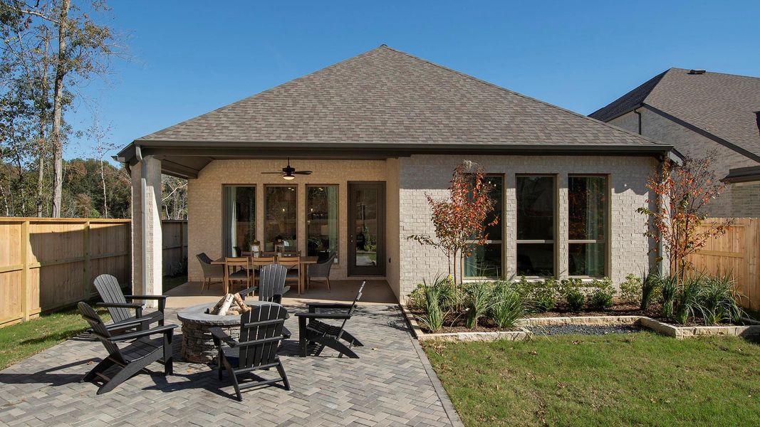 Exterior details and patio area of a home in The Groves 45', Humble (Image 2).