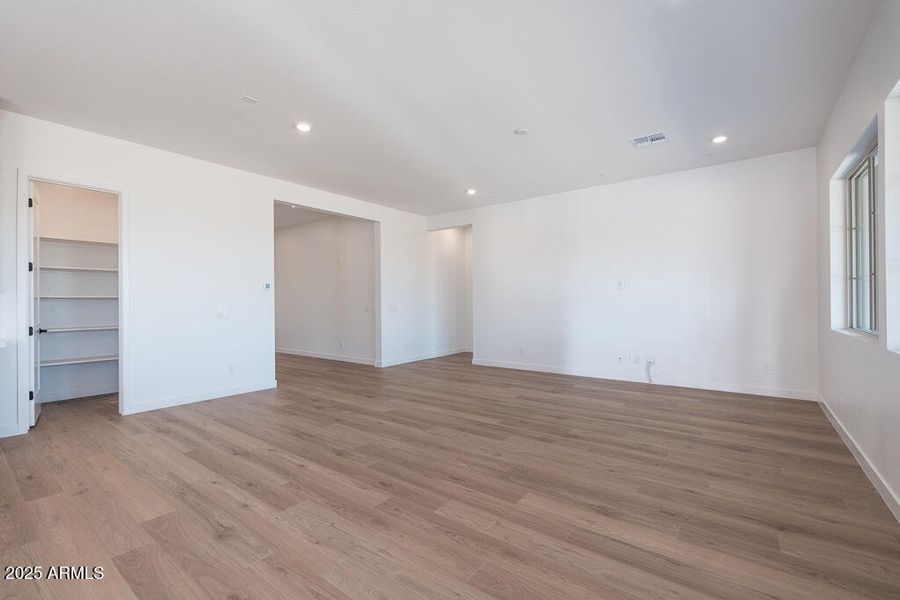 Tri Pointe Waterston Central 458 - Great Tri Pointe Waterston Central 458 - Great