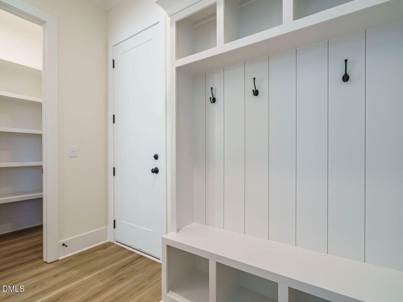 026-1280x960-owners-entry