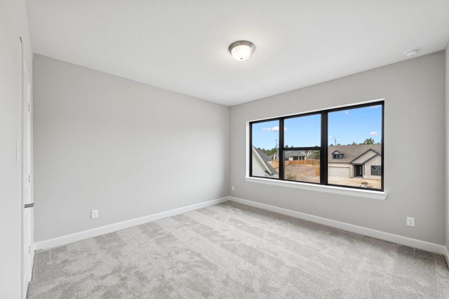 Spacious, unfurnished interior of a new home in Kresston, Magnolia (Image 30).