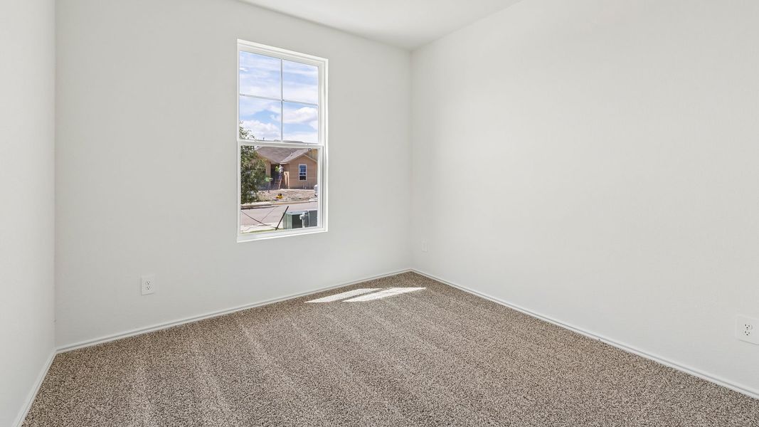 Spacious, unfurnished interior of a new home in Wayside, Uhland (Image 20).