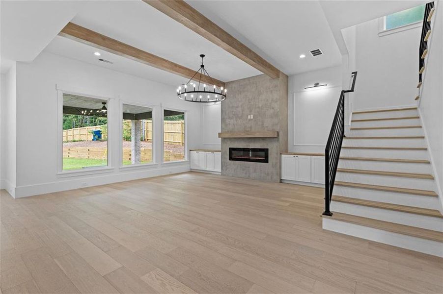 Image 76 of a home in .