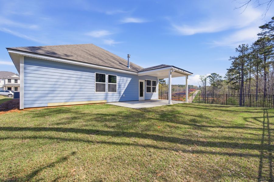 Exterior details and patio area of a home in Carriage Estates, Lexington (Image 3).