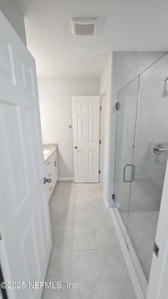 Furnished interior view inside a new home in , Jacksonville (Image 37). Furnished interior view inside a new home in , Jacksonville (Image 37).