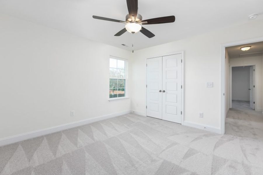 Spacious, unfurnished interior of a new home in Avondale, Greensboro (Image 66).