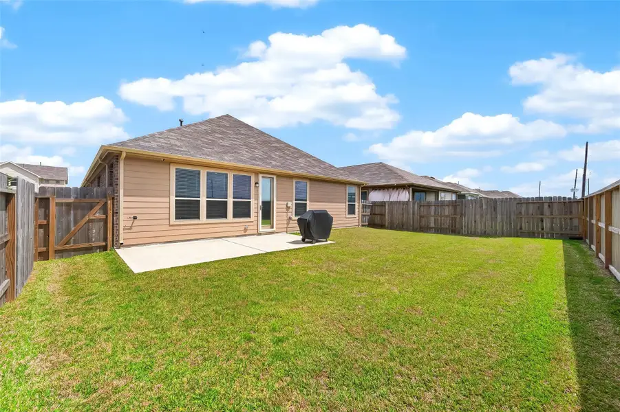 This backyard is great for outdoor activities!