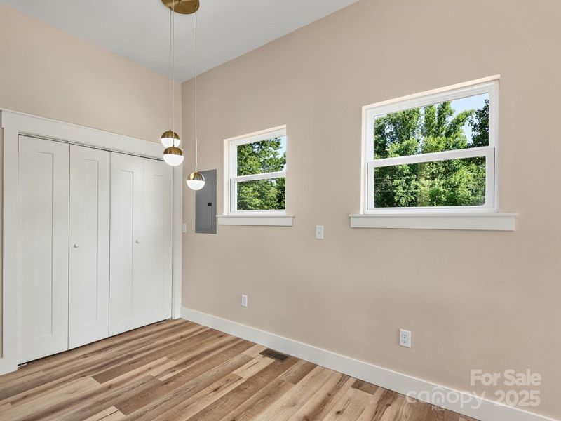 Spacious, unfurnished interior of a new home in , Asheville (Image 10).