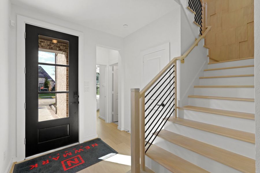 Spacious, unfurnished interior of a new home in Elyson 45' & 70', Katy (Image 22).