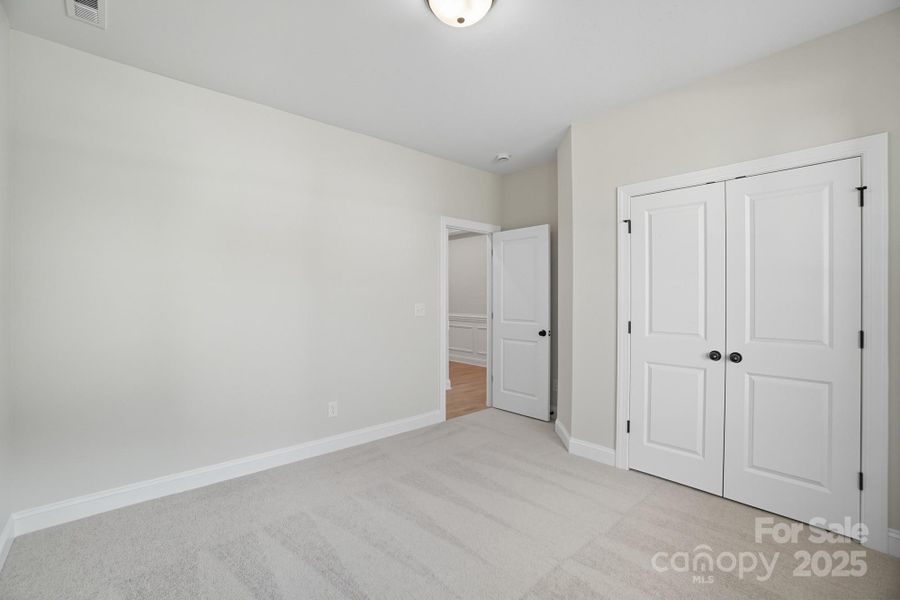 Spacious, unfurnished interior of a new home in Heritage - 55+ Community, Wesley Chapel (Image 36).