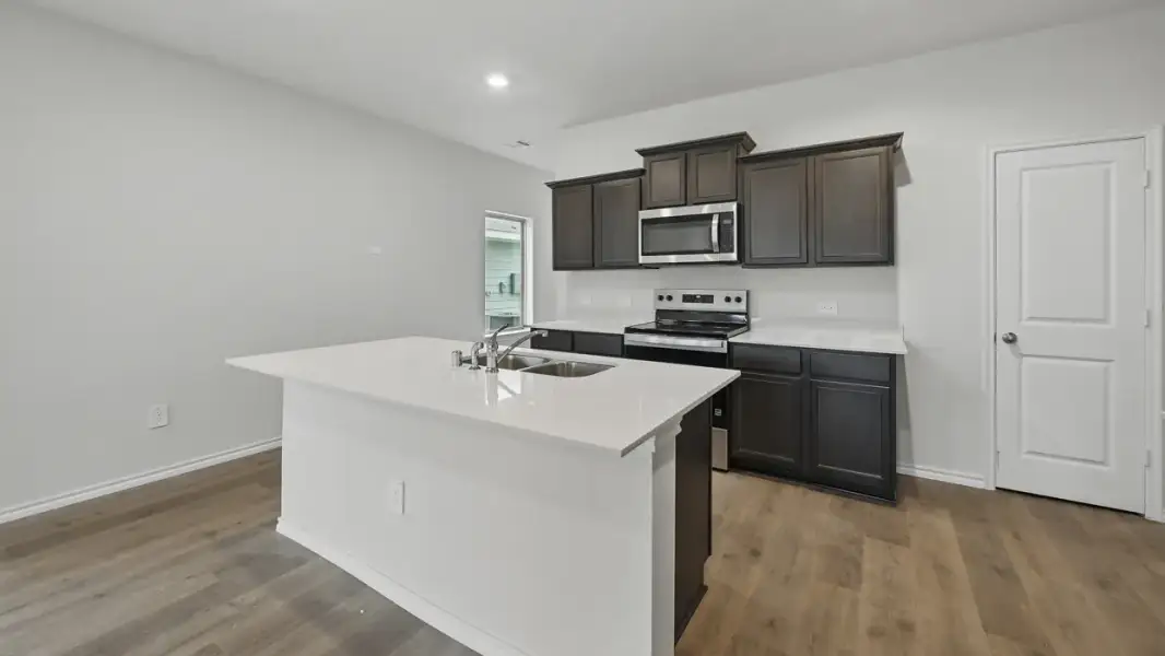 Furnished interior view inside a new home in Wildcat Ranch, Crandall (Image 12).