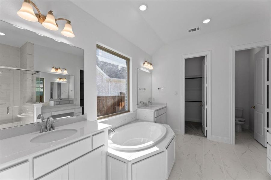 DAL_Hillside Village_Bremond_1216 Waterford (26) DAL_Hillside Village_Bremond_1216 Waterford (26)