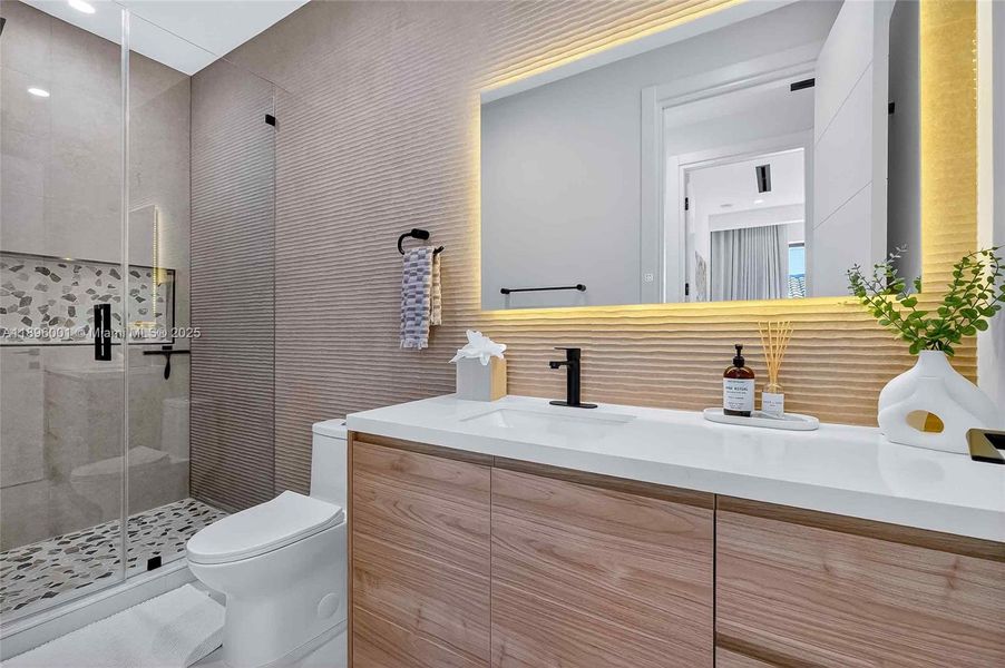 Furnished interior view inside a new home in , Fort Lauderdale (Image 17).