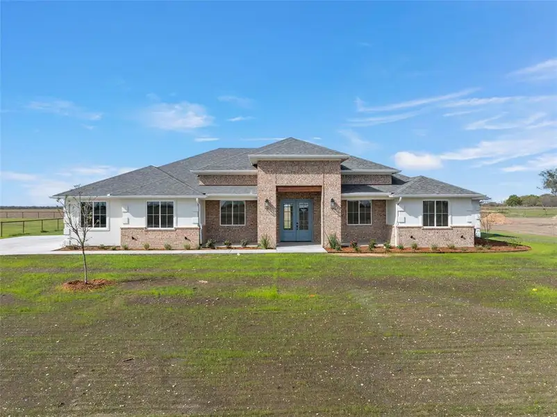 Image 37 of a home in . Image 37 of a home in .