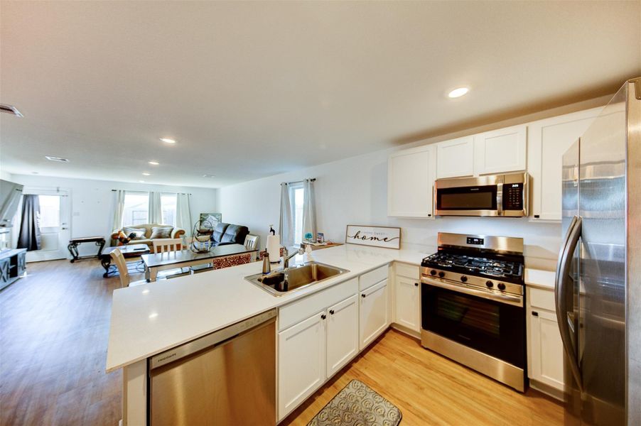 Large breakfast bar for eating or entertaining