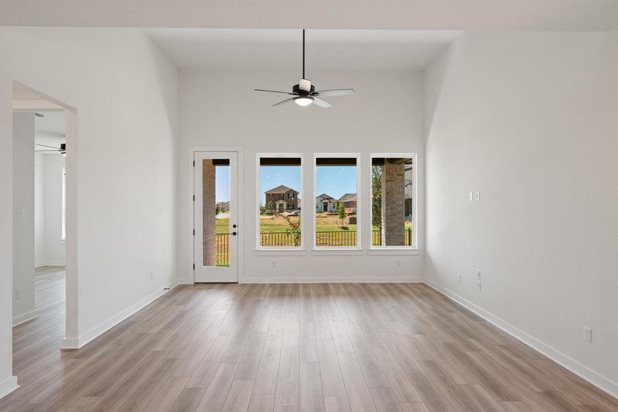 Spacious, unfurnished interior of a new home in Flora, Hutto (Image 28).
